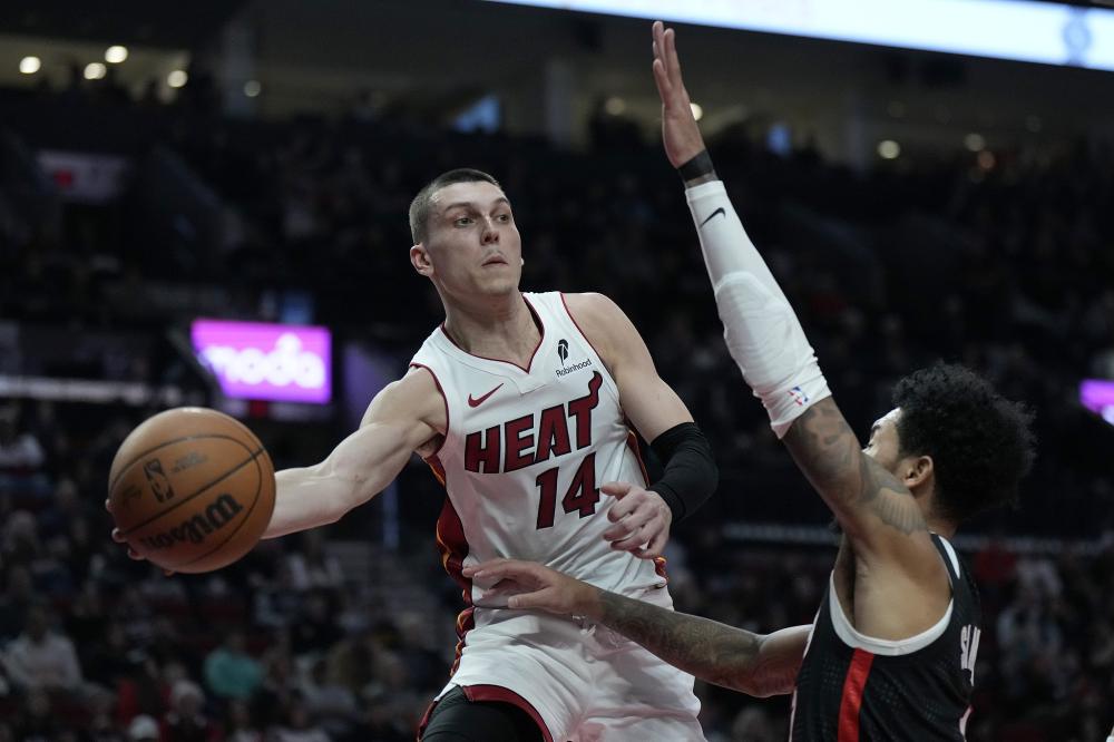 黎巴嫩篮协官宣归化新疆大外劳森 有望代表球队出战今夏亚洲杯