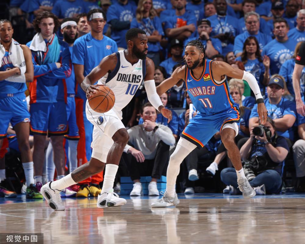 媒体人：桑普森近日在与CBA俱乐部接触 有望回归并加盟一支冠军球队