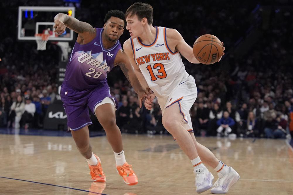 穆雷谈乌度卡怒喷裁判：这是场对抗激烈的比赛，两边都有漏判（穆雷评乌度卡怒批裁判：对抗激烈，双方均有漏判）